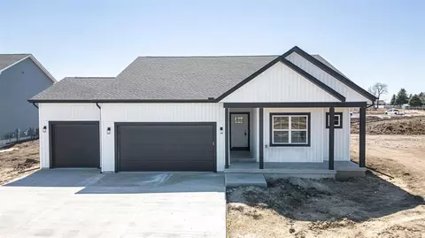 118 Shady Ln, Eden, WI 53019