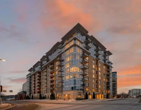 625 N Segoe Rd #406, Madison, WI 53705