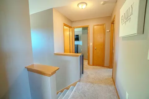 Entry Way - 897 Sumac St, Oregon, WI 53575 photo 2 of 3