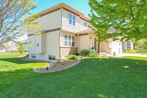 Exterior - 897 Sumac St, Oregon, WI 53575 photo 5 of 9