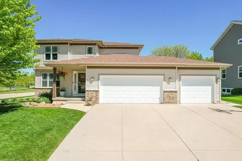 897 Sumac St, Oregon, WI 53575
