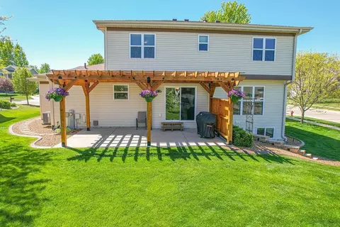 Exterior - 897 Sumac St, Oregon, WI 53575 photo 3 of 9