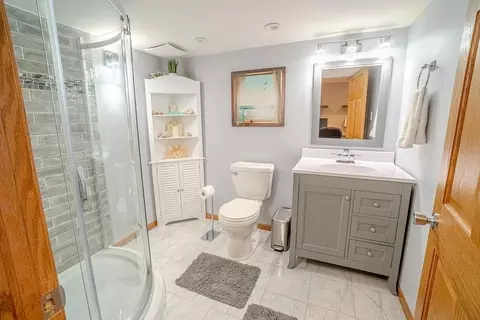 Bath - 897 Sumac St, Oregon, WI 53575 photo 7 of 8
