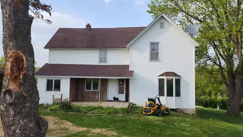 21598 Mccormick Rd, Gays Mills, WI 54631