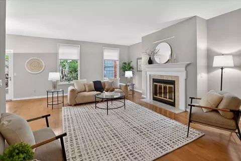 2822 Marshall Ct #8, Madison, WI 53705