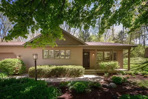 8029 Shag Bark Cir, Cross Plains, WI 53528