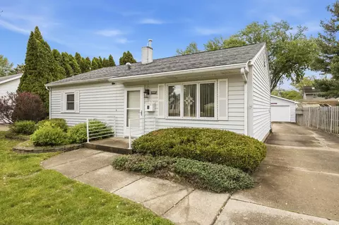 1647 Cleveland St, Beloit, WI 53511