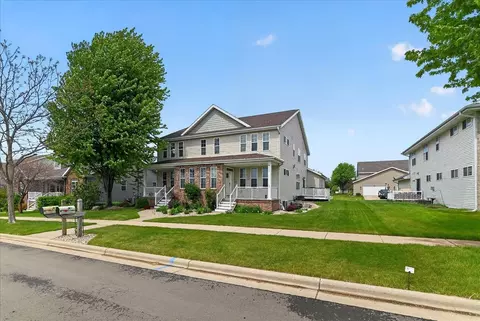 5220 Sassafrass Dr #1, Fitchburg, WI 53711