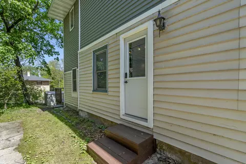 Exterior - 1212 E Johnson St, Madison, WI 53703 photo 12 of 14