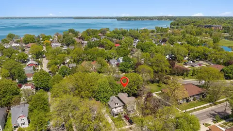 View/Area - 1212 E Johnson St, Madison, WI 53703 photo 2 of 9