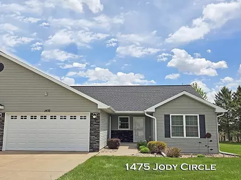 1475 Jody Cir, Platteville, WI 53818