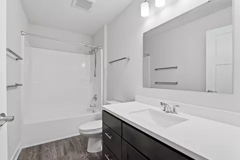 Bath - 4954 Innovation Dr, Deforest, WI 53532 photo 2 of 4