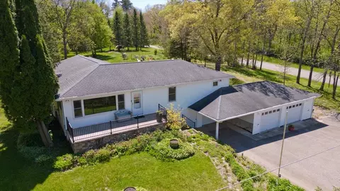 4681 Goodland Park Rd, Madison, WI 53711