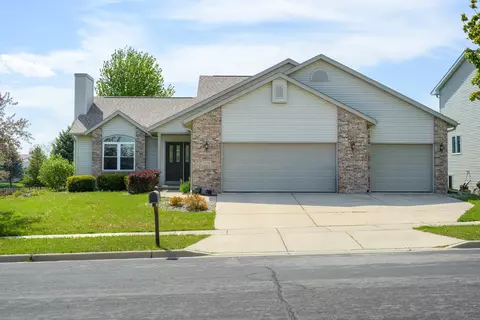 1106 Turnberry Ct, Waunakee, WI 53597