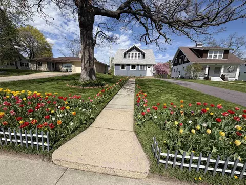 333 W State St, Mauston, WI 53948