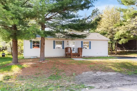 249 Berry Dr, Wisconsin Dells, WI 53965