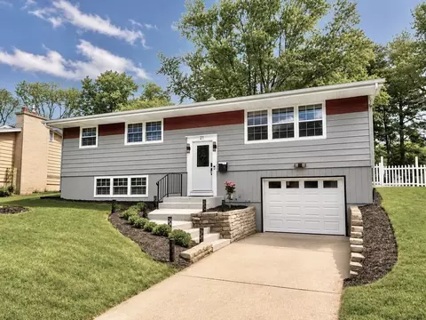 21 N Kenosha Dr, Madison, WI 53705