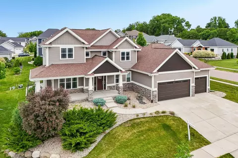 2401 Freshford Dr, Waunakee, WI 53597