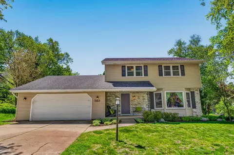 7113 Farmington Way, Madison, WI 53717