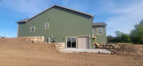 406 Mine Rd, Baraboo, WI 53913