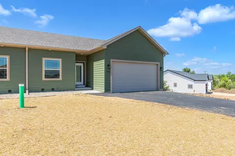 406 Mine Rd, Baraboo, WI 53913