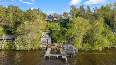 w14198 Selwood Road, Prairie Du Sac, WI 53578