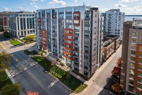 309 W Washington Ave #615, Madison, WI 53703