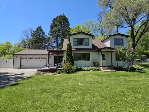 2401 County Road Mm, Fitchburg, WI 53575