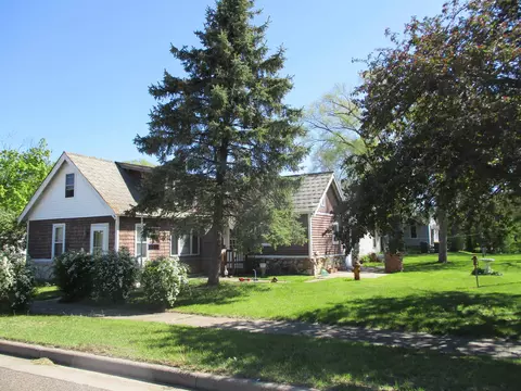 1200 S Beaumont Rd, Prairie Du Chien, WI 53821