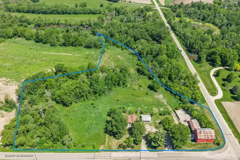 e7084 Ski Hill Road, Reedsburg, WI 53959