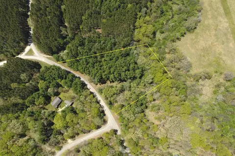 3 2 Ac Fern Ave, Oxford, WI 53952