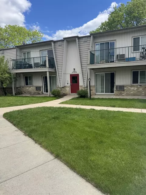 4322 Melody Ln #212, Madison, WI 53704