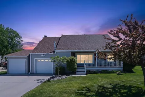 1101 W Main St, Sun Prairie, WI 53590