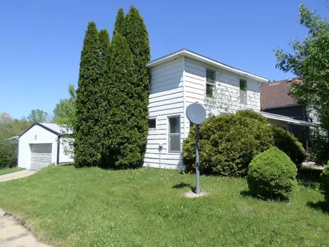 402 E Washington St, Tomah, WI 54660