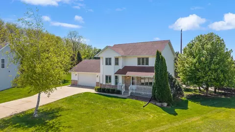 311 Douglas Ct, Barneveld, WI 53507