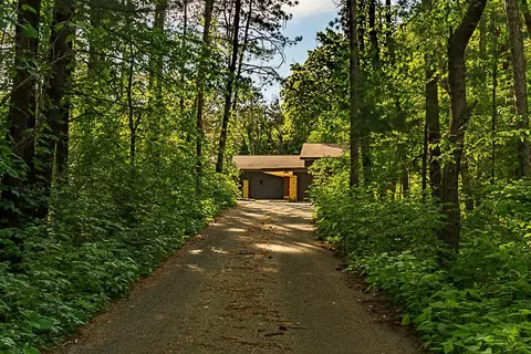 s12719 Pearl Road, Spring Green, WI 53588