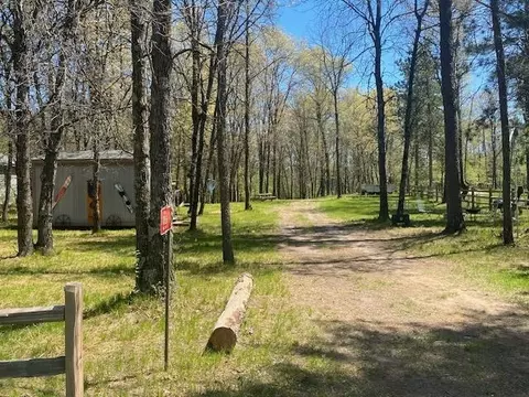 186 Walden Ct, Nekoosa, WI 54457
