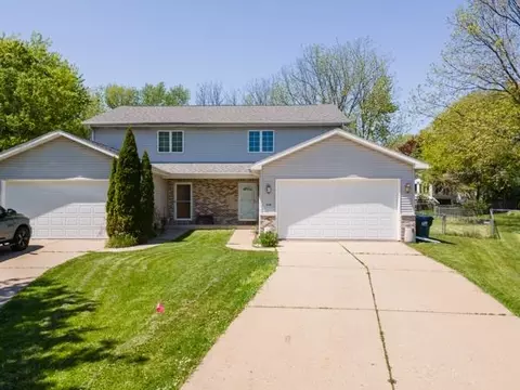 209 Cody Cir, Marshall, WI 53559