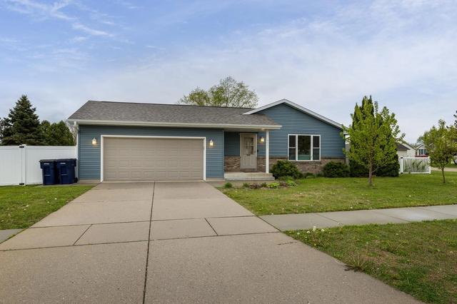 3631 Wildflower Ln, Janesville, WI 53548