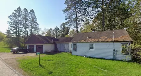 4897 Jacobson Dr, Rhinelander, WI 54501