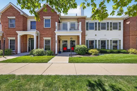 6043 Cottontail Trl, Madison, WI 53718
