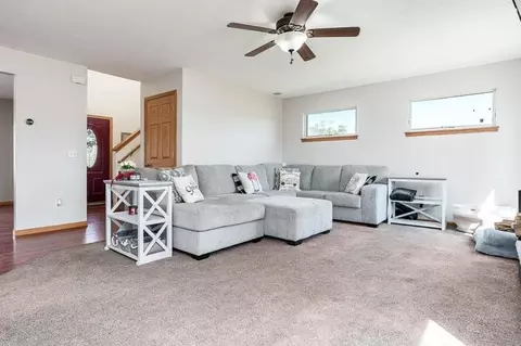 Living - 3197 S Bartells Dr, Beloit, WI 53511 photo 3 of 3