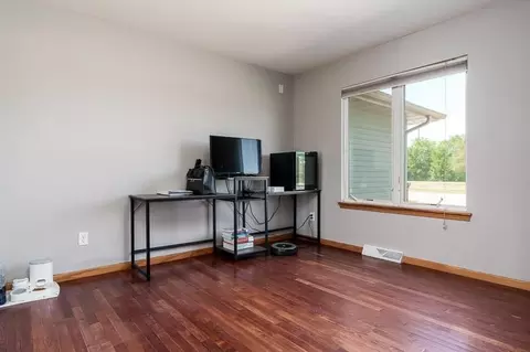 Living - 3197 S Bartells Dr, Beloit, WI 53511 photo 1 of 3