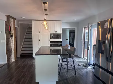 Kitchen - 172 Mill St, Waterloo, WI 53594 photo 2 of 2