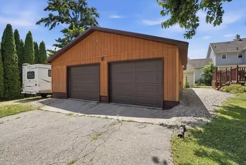 Exterior - 172 Mill St, Waterloo, WI 53594 photo 18 of 19