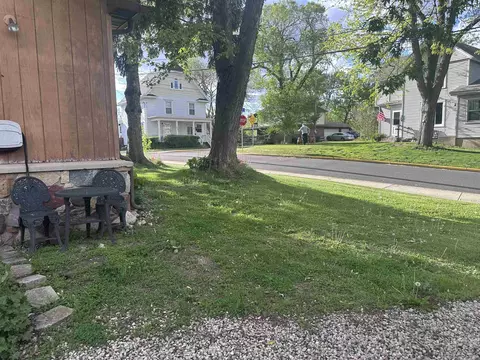 Exterior - 172 Mill St, Waterloo, WI 53594 photo 5 of 19