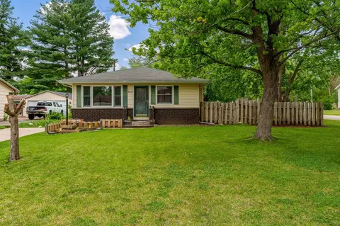 301 E 8th Ave, Brodhead, WI 53520