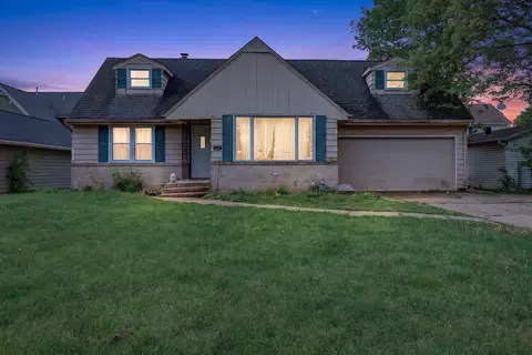 1212 Clark St, Janesville, WI 53545