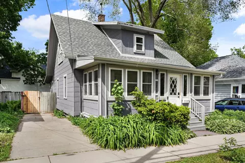 2210 Lafollette Ave, Madison, WI 53704