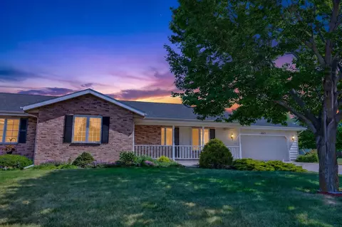 4163 Eastridge Dr, Janesville, WI 53546